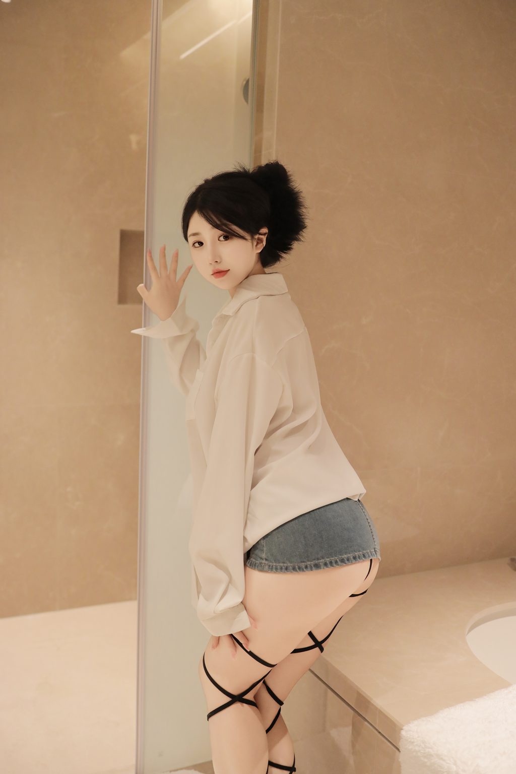 秀人模特@陈小花–淋浴[74P/842MB] 年费专享-第4张