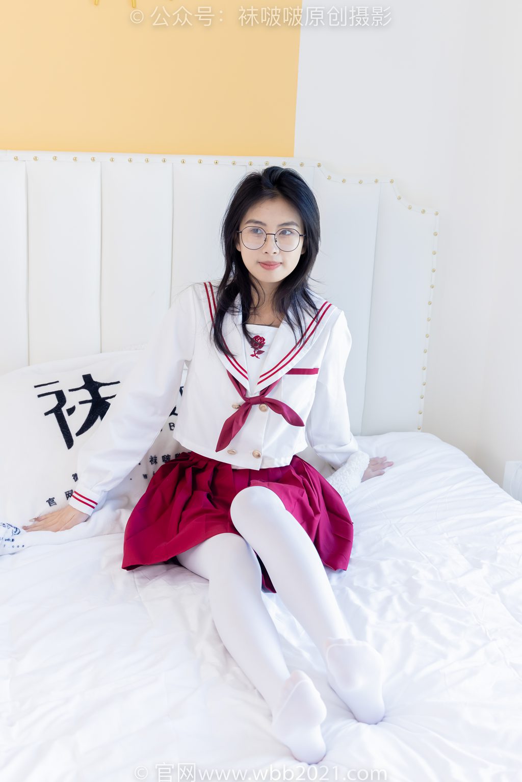 [BoBoSocks袜啵啵] NO.545 奶油-白色马丁靴、厚白丝、jk制服（仅花絮剧情版）[144P/1V/5.13G] 年费专享-第4张