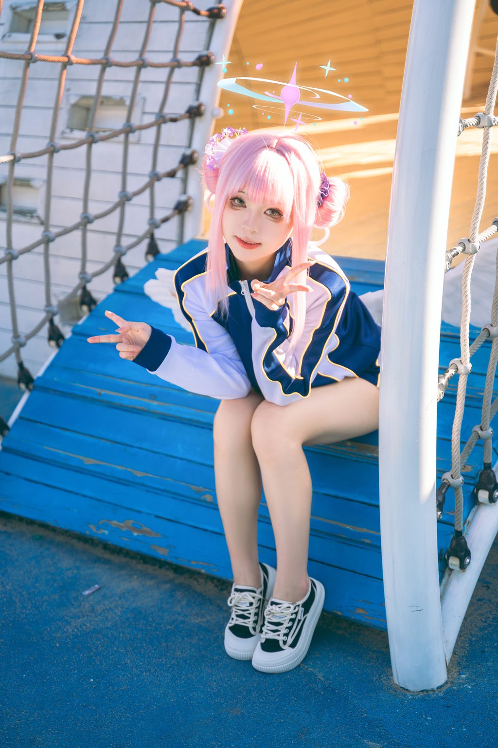 网红Coser@矢量鱼 –圣园未花 [41P-254MB] 网红写真-第4张