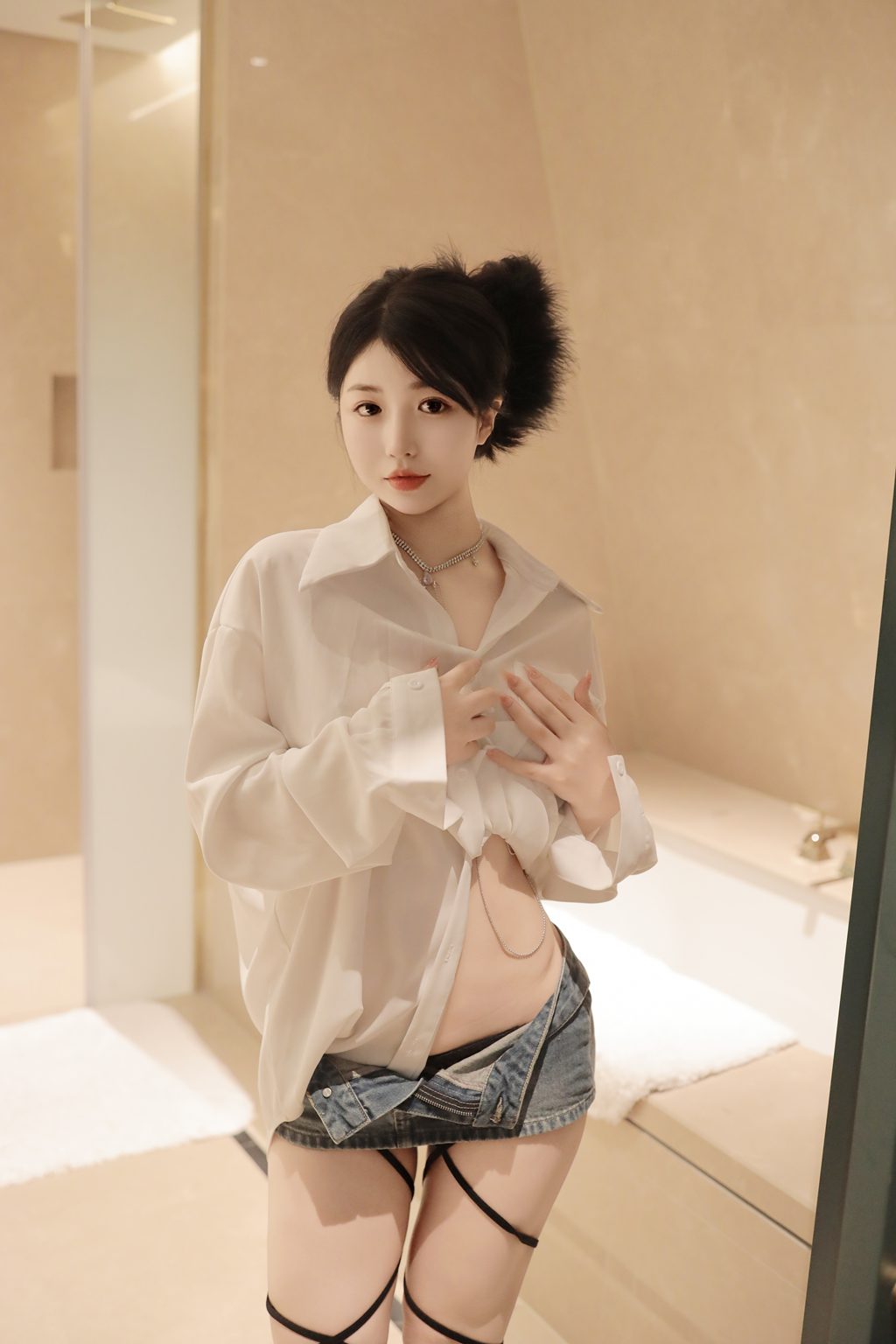 秀人模特@陈小花–淋浴[74P/842MB] 年费专享-第3张