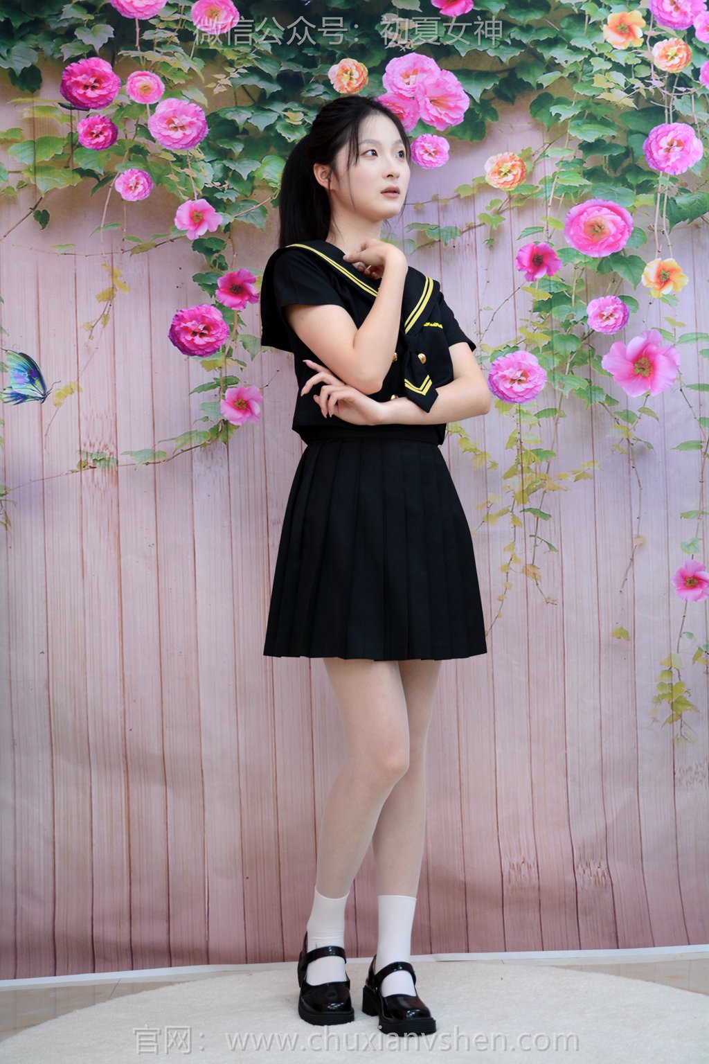 [初夏女神] NO.293 安妮~【小鹿乱撞】文静的外表下还藏匿着澎湃的心情 [100P/1V/3.92G] 其它写真-第3张