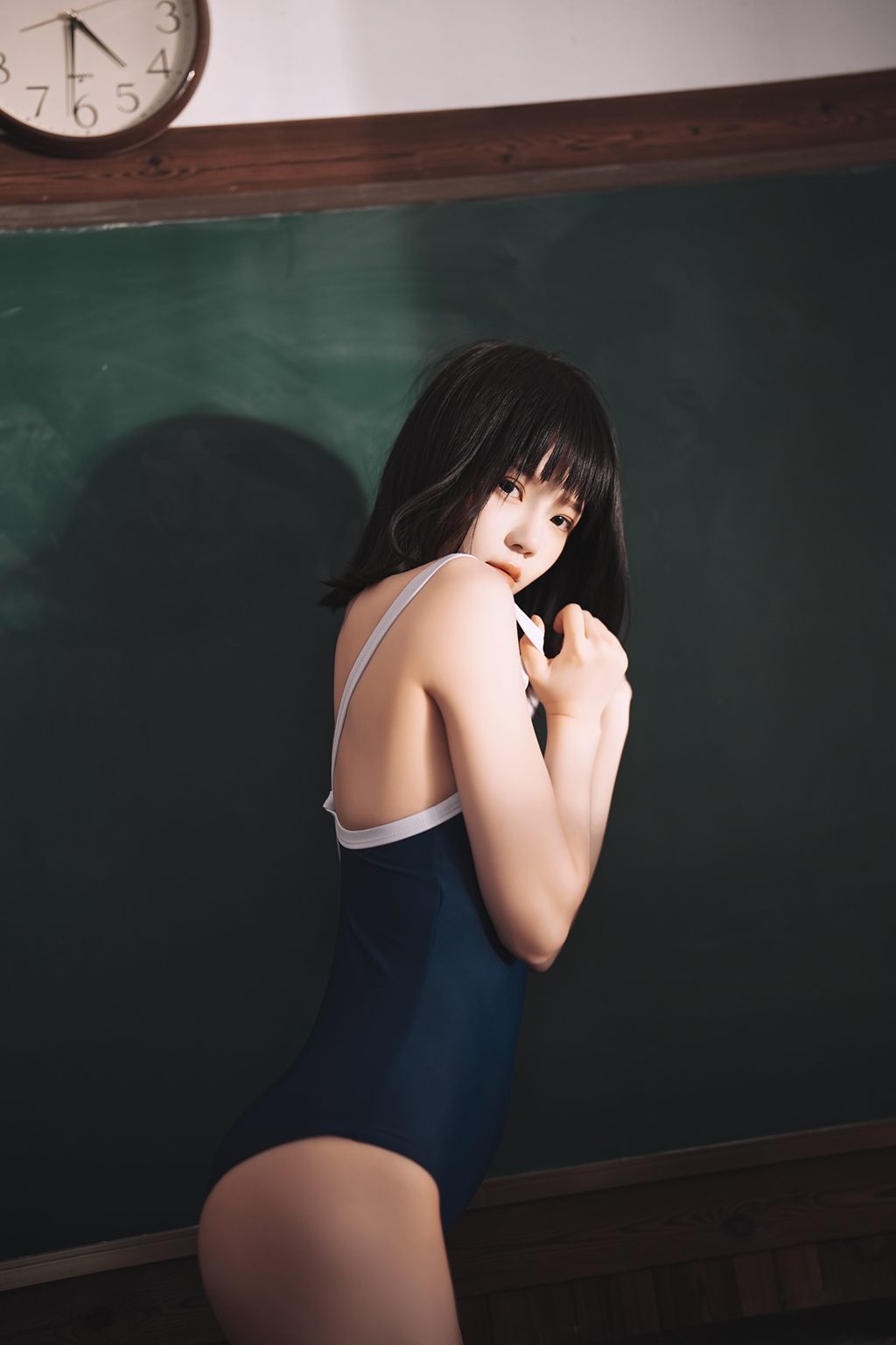 人气Coser@桜桃喵 教室死库水 [48P/173MB] 网红写真-第3张