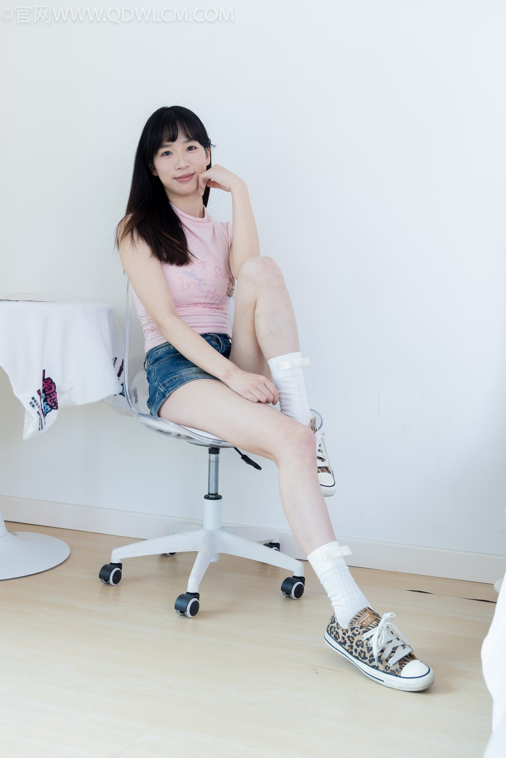 勿恋传媒 NO.2319 小左-笑靥如花 [155P/1V/3.50G] 其它写真-第3张