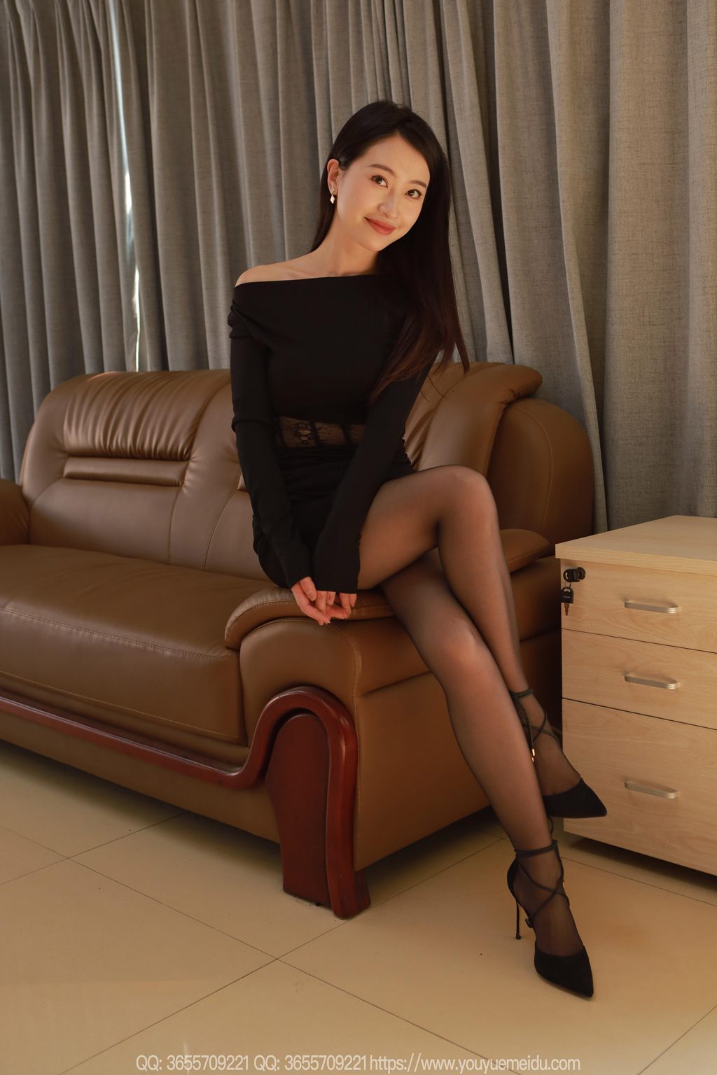 [IESS异思趣向] 2025.04.27 丝享家 2038 小婕《迷人黑玫瑰》[88P/74MB] IESS异思趣向-第2张