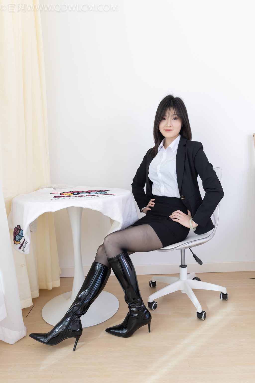 勿恋传媒 NO.2306 青柠-糖炒栗子 [260P/1V/6.47G] 其它写真-第2张