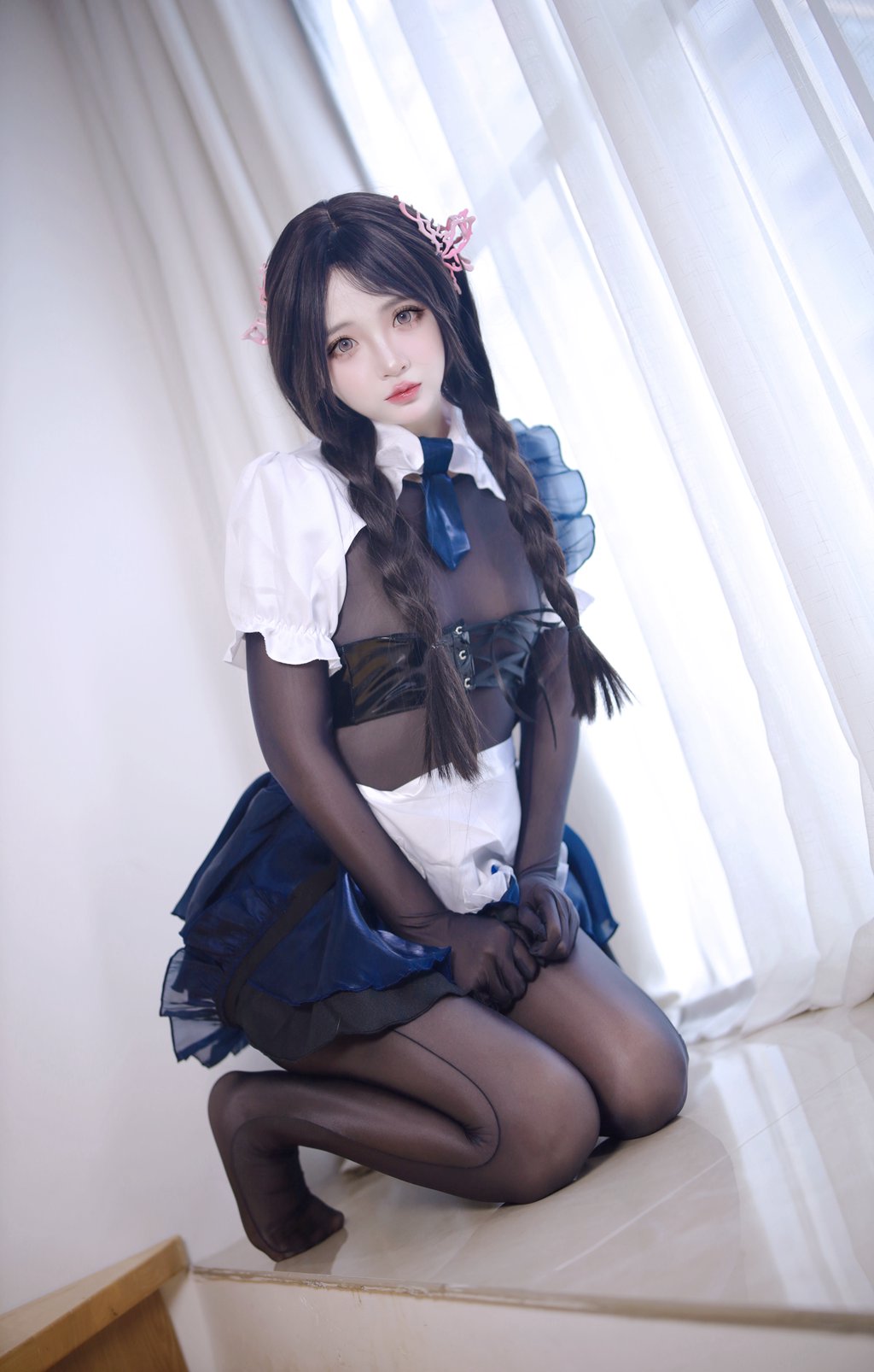 网紅Coser@疯猫ss 女仆特工 [54P-751MB] 网红写真-第2张