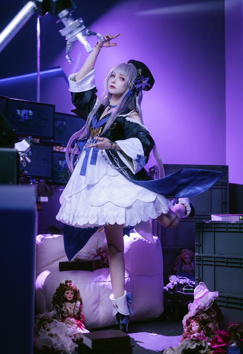 网紅Coser@一千只猫薄禾 –小黑塔[19P-122M] 网红写真-第3张