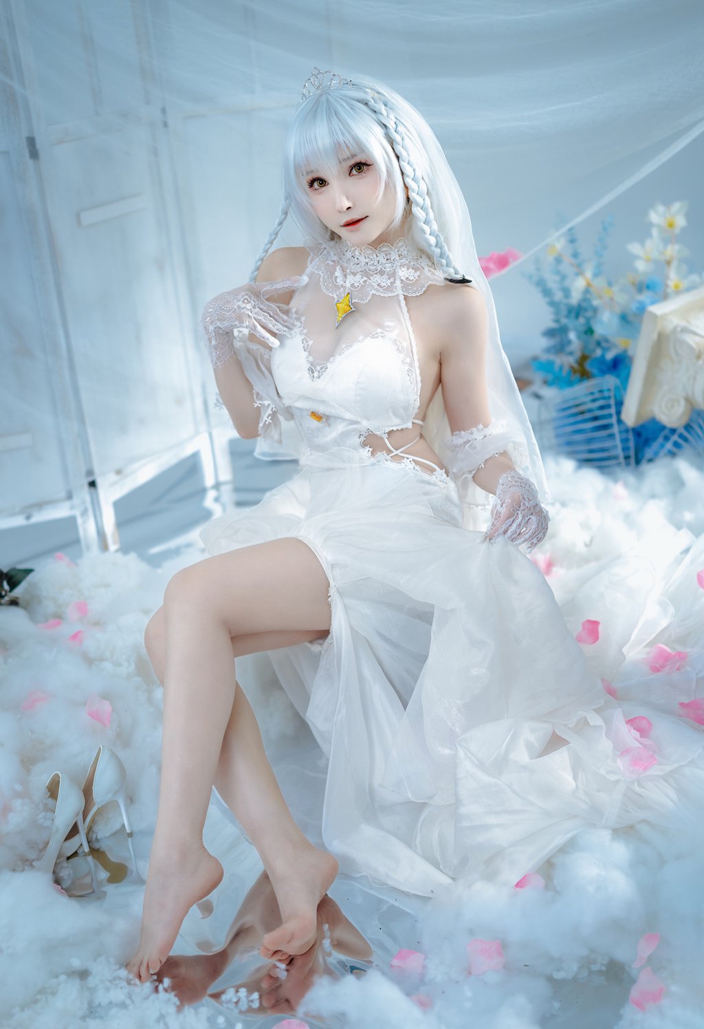 网紅Coser@一千只猫薄禾 –花园 誓约婚纱[16P-56.6M] 网红写真-第3张
