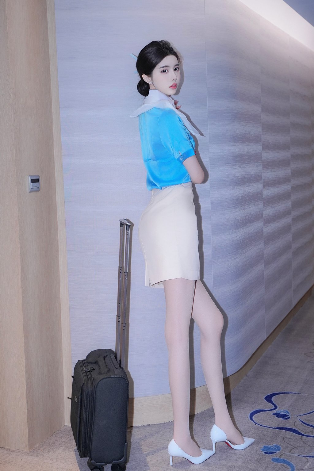 秀人模特@晚苏susu-原版无水印-蓝衣空姐制服[121P/866MB] 年费专享-第2张