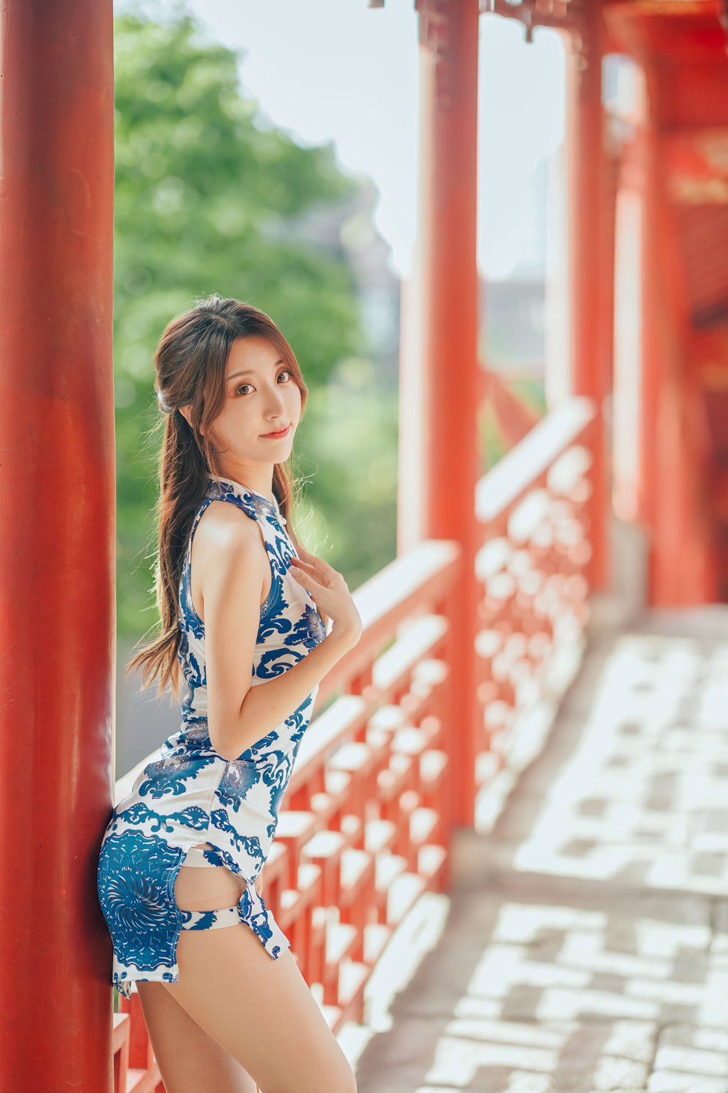 微博红人Coser@黑川 青花旗袍[33P-318.2M] 网红写真-第2张