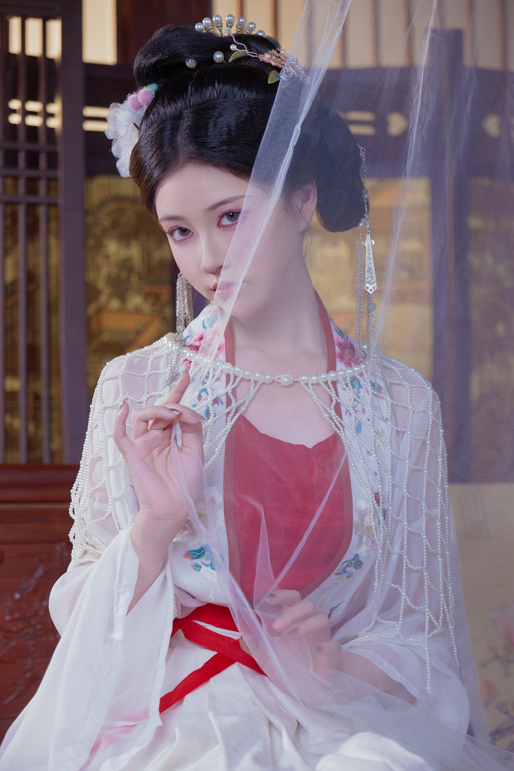 人气美女@年年nnian –广寒宫[80P-694M] 网红写真-第1张