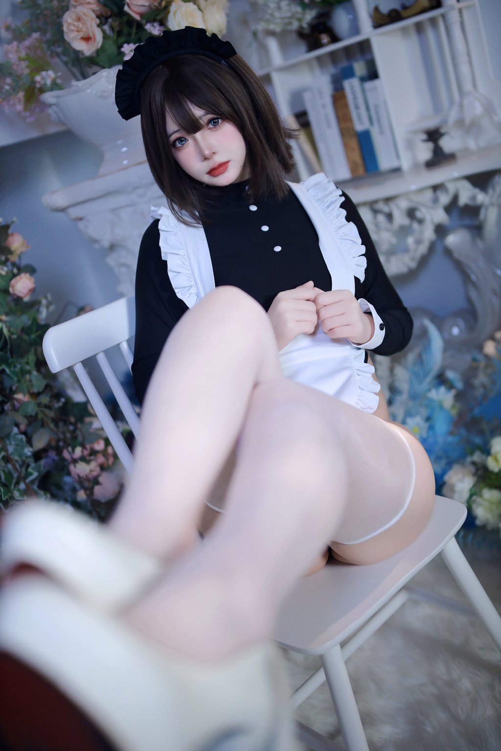 网紅Coser@疯猫ss 少女衣橱 连体女仆装 [58P-667MB] 网红写真-第1张