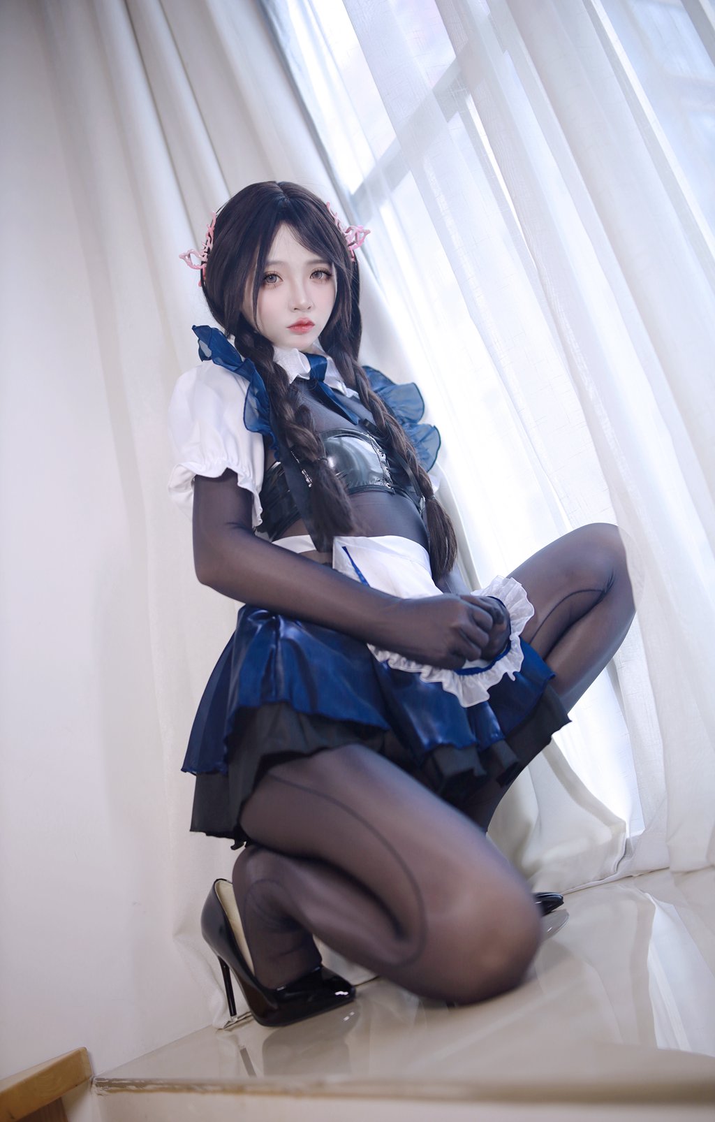 网紅Coser@疯猫ss 女仆特工 [54P-751MB] 网红写真-第1张