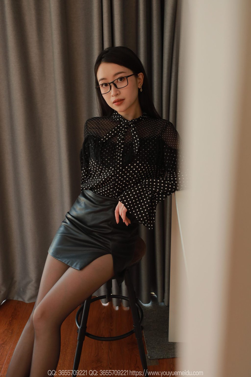 [IESS异思趣向] 2025.03.31 丝享家 2015 小婕《半透波点衫（上）》[87P/80MB] IESS异思趣向-第1张