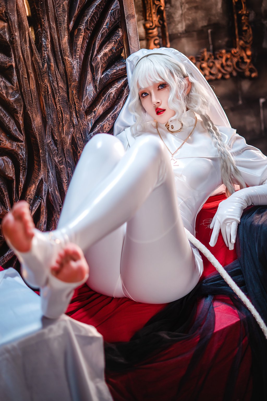 动漫博主@Natsuko_夏夏子 白修女[61P-1V-621M] 网红写真-第1张