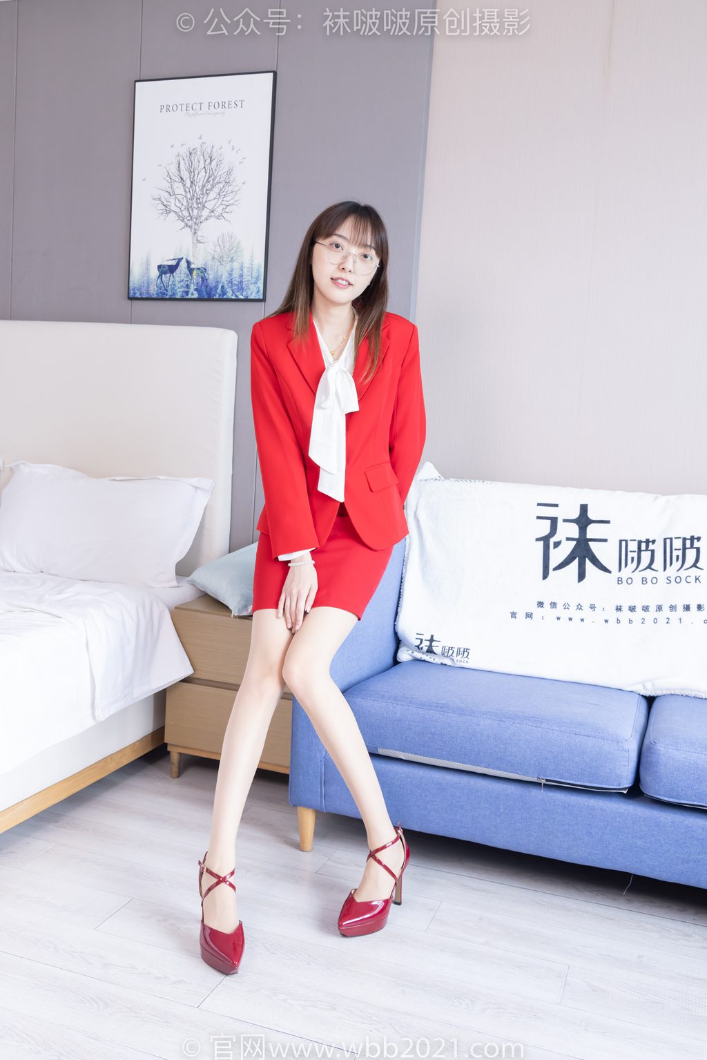 [BoBoSocks袜啵啵] NO.557 稚予-西服、两双高跟鞋、薄肉丝 [145P/1V/4.82GB] 年费专享-第1张