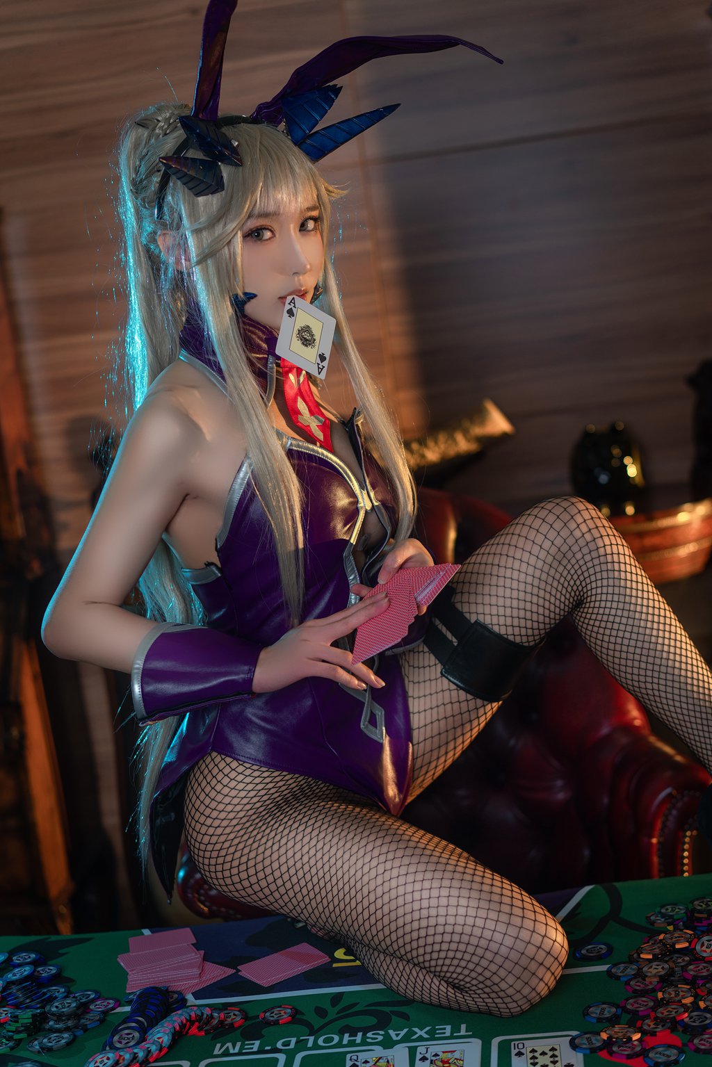 动漫博主@阿包也是兔娘 黑枪呆兔女郎 [25P/519MB] 网红写真-第1张