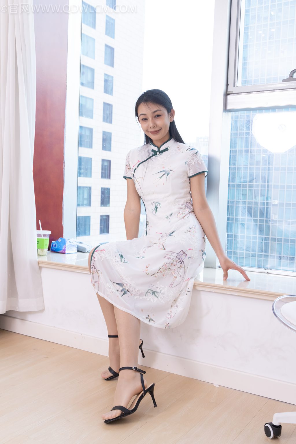 勿恋传媒 NO.2321 岚岚-纯白嫁衣 [160P/1V/4.62G] 其它写真-第1张