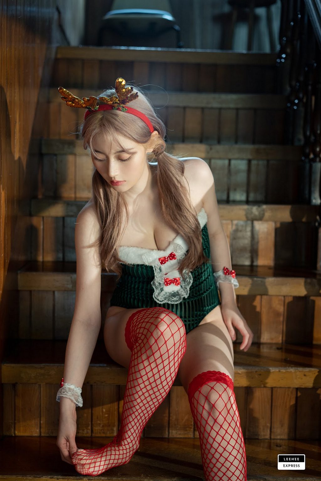 韩模写真@LeeheeExpress – NO.279 LEDG-096 – Jeong Ah (정아) [58P／124MB] 其它写真-第2张