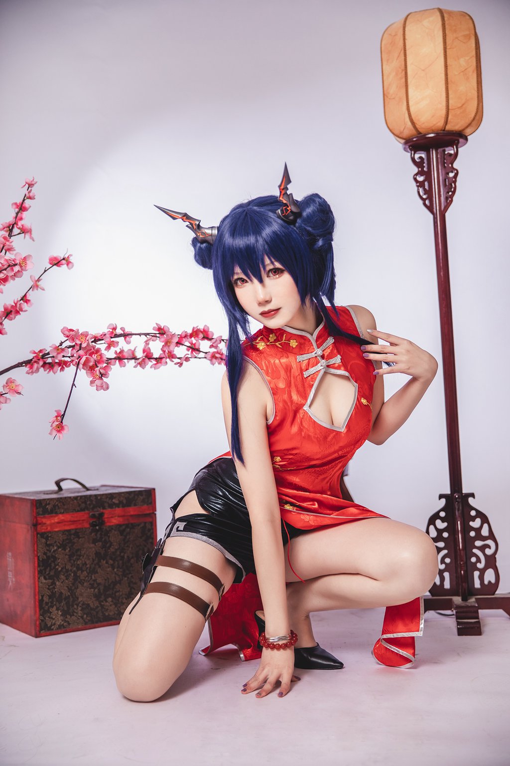 知名动漫博主@雪晴Astra 明日方舟 陈 旗袍 [19P/37MB] 网红写真-第4张