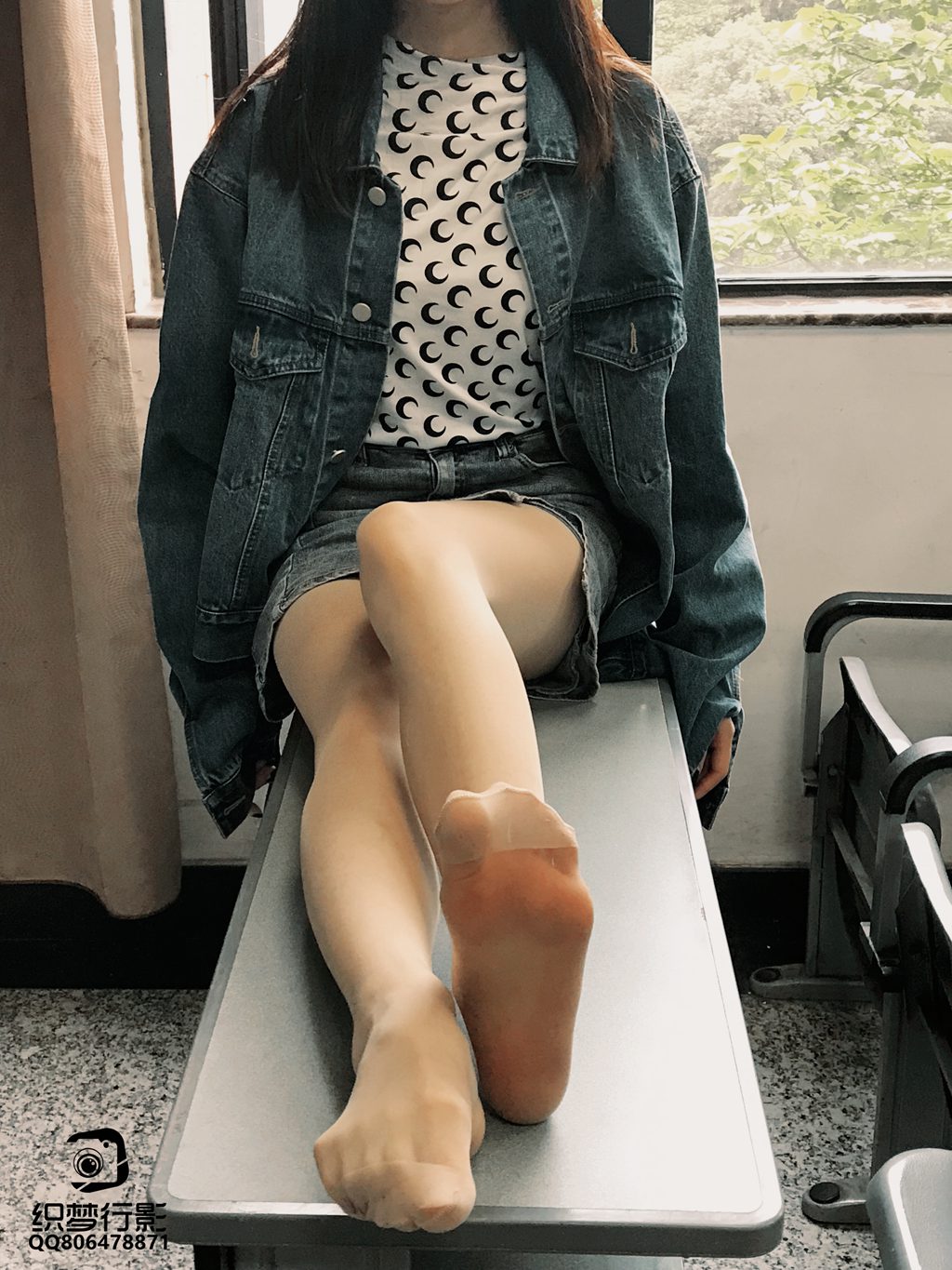 织梦映像 NO.005-双芝竞秀-教室肉丝[81P/1V/2.24GB] 单购-第4张