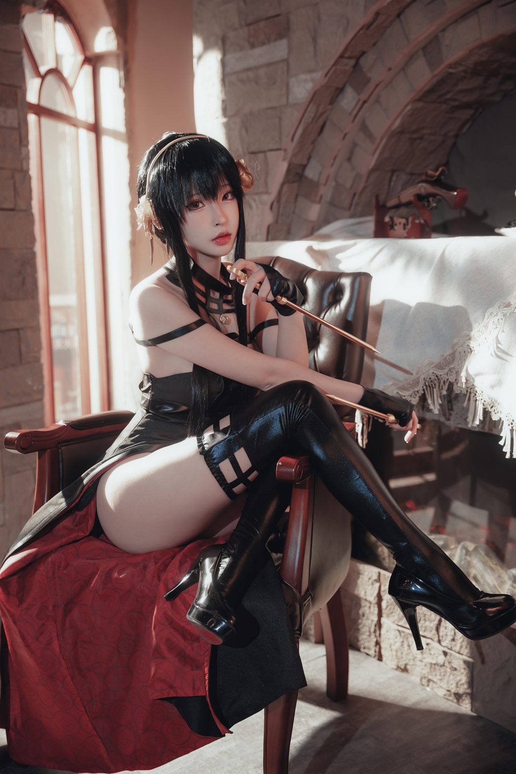 知名动漫博主@清水由乃 间谍过家家 约尔战斗服[30P-487.6M] 网红写真-第4张