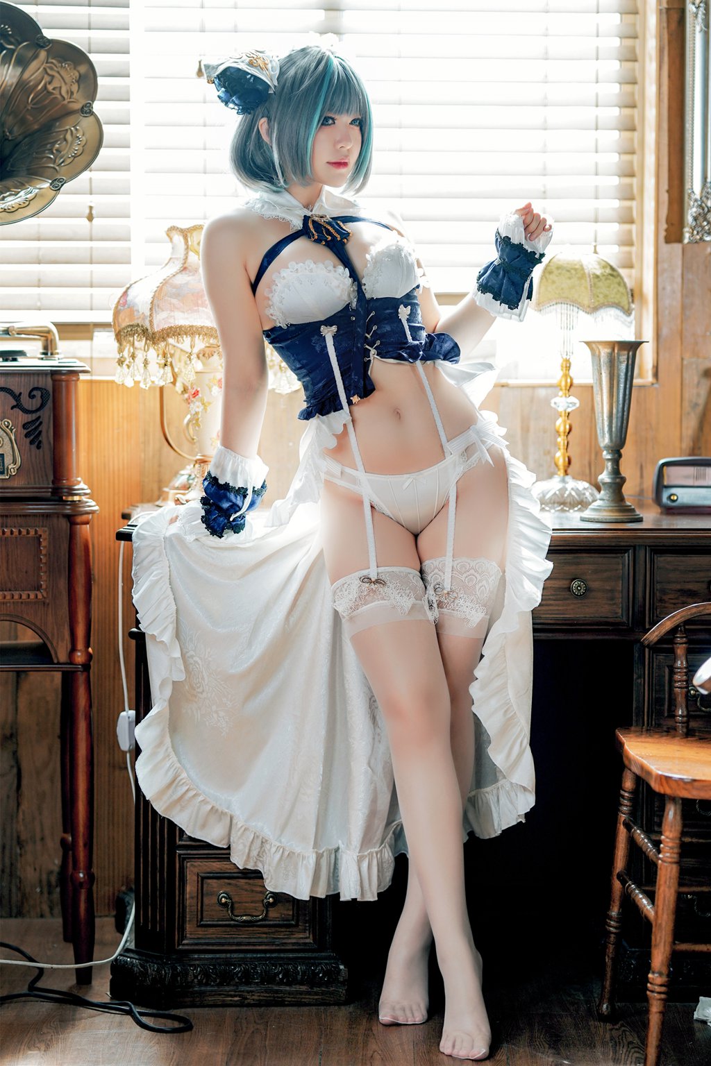 微博人气Coser@半半子 碧蓝航线 柴郡抱枕 [56P-163MB] 网红写真-第4张