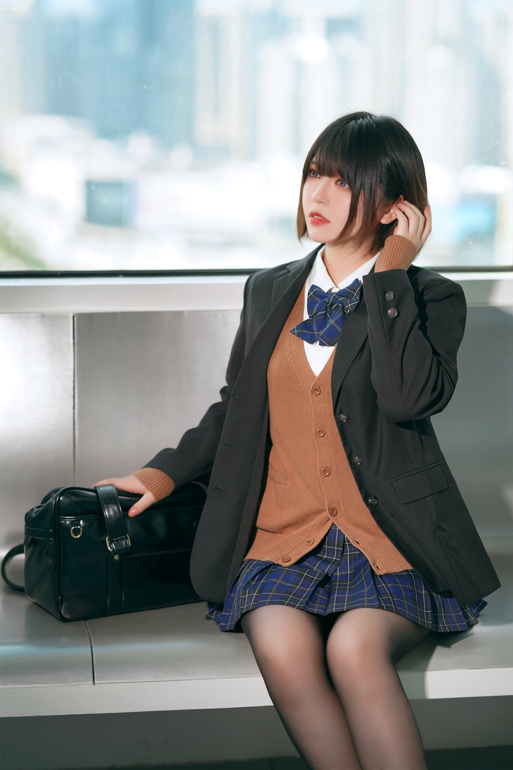 微博人气Coser@半半子 彼女の制服 [58P-167MB] 网红写真-第4张