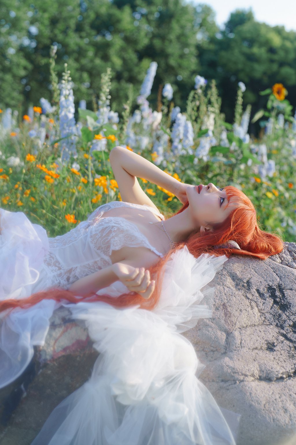 知名动漫博主@蠢沫沫 花丛婚纱 [67P/614MB] 网红写真-第4张