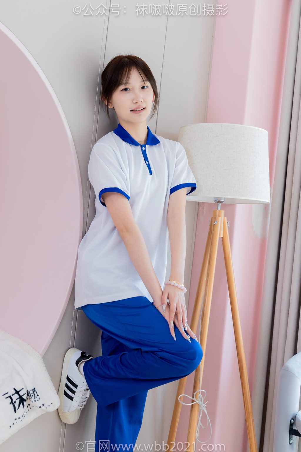 [BoBoSocks袜啵啵] NO.569 香菜-校服、板鞋、白棉袜、薄肉丝 [157P/1V/6.45GB] 年费专享-第4张