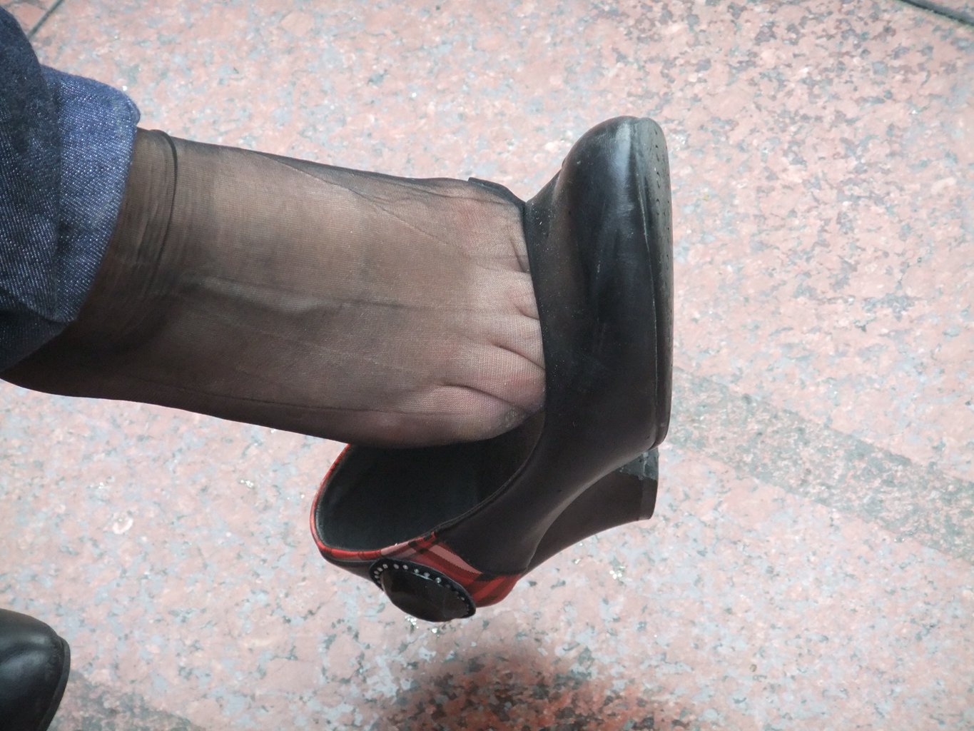 自由摄影 No.486 少父 90后 嘿丝 肉丝 极品高跟鞋 凉鞋 清纯 [130P/300MB] 其它写真-第3张