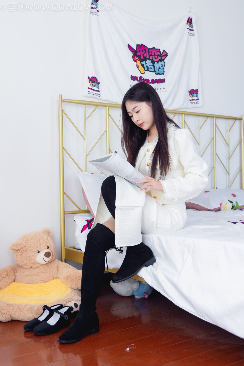 勿恋传媒 NO.2335 美兔-下一个天亮 [227P/1V/5.42G] 其它写真-第4张