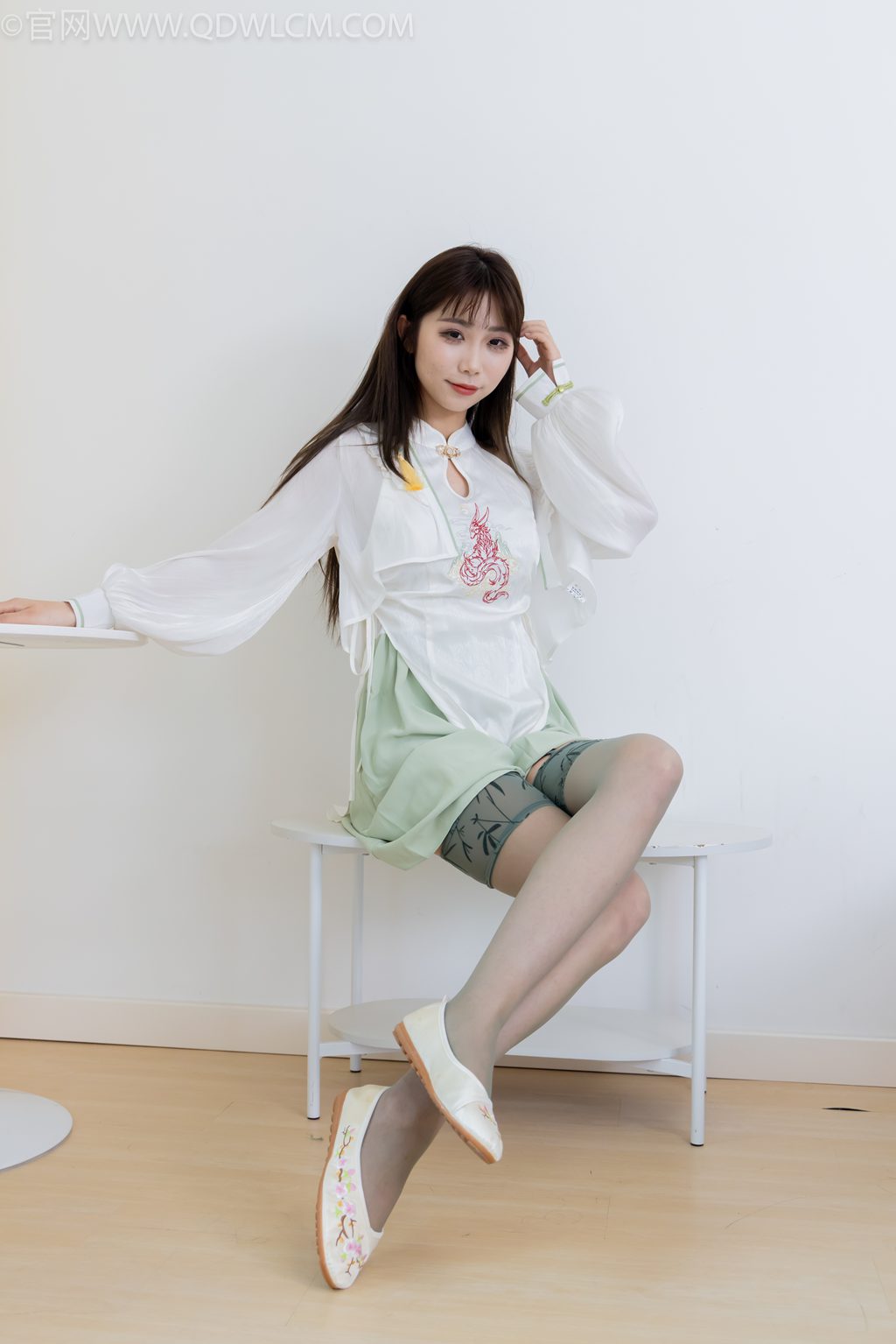 勿恋传媒 NO.2323 泡泡-古代的风 [153P/1V/4.10G] 其它写真-第3张