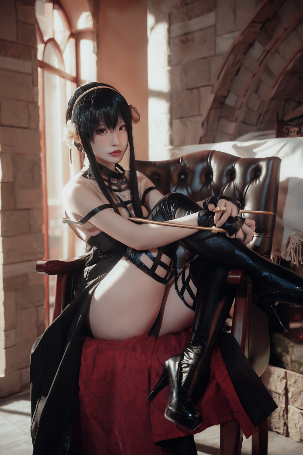 知名动漫博主@清水由乃 间谍过家家 约尔战斗服[30P-487.6M] 网红写真-第3张