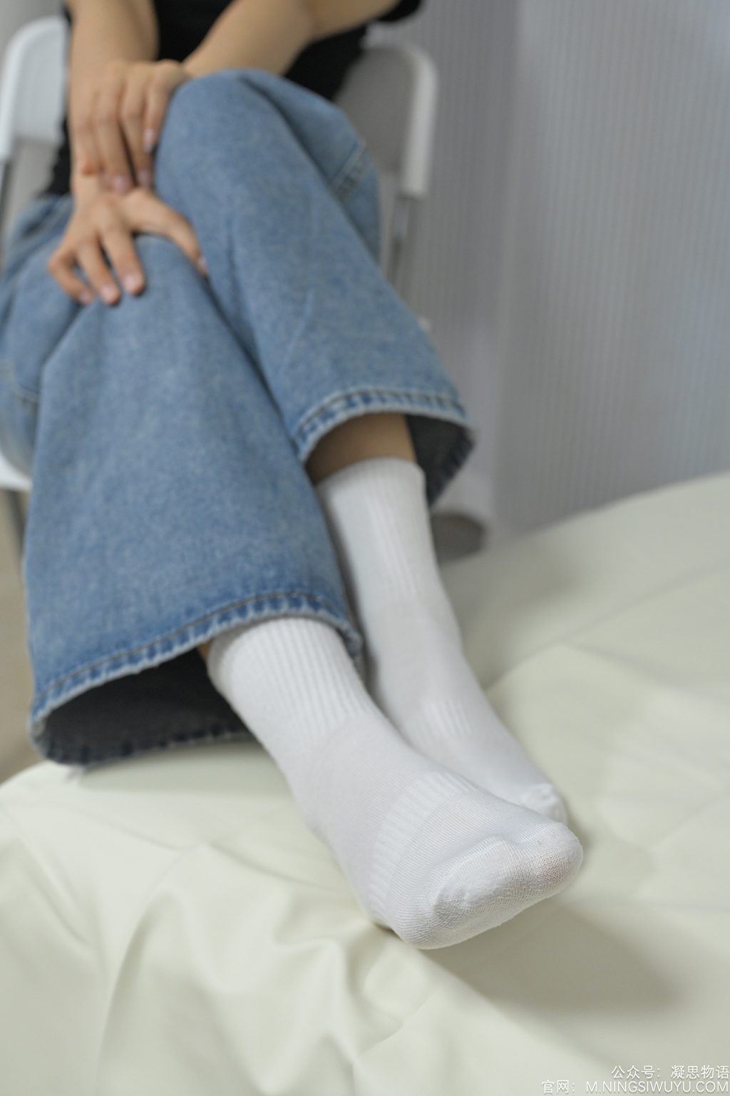 凝思摄影 NO.002 木木（T恤、短白袜、平底鞋）[140P/1V/4.77G] 凝思摄影-第4张