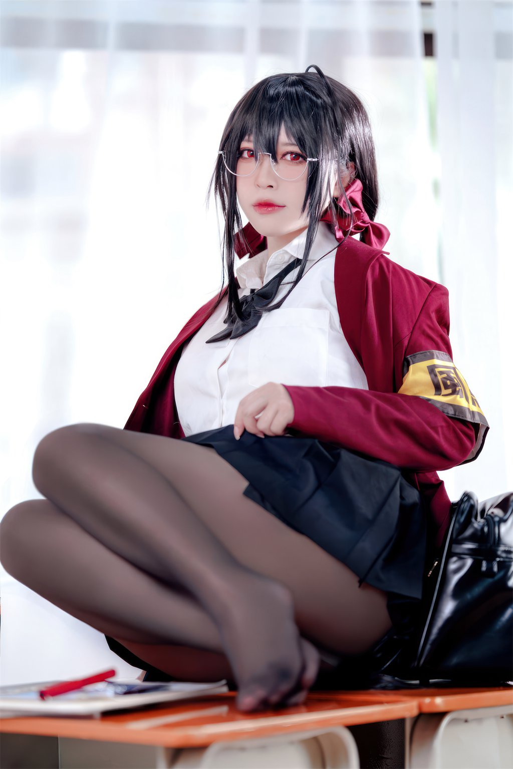 微博人气Coser@半半子 大凤 风纪委员 [55P3V-352MB] 网红写真-第3张