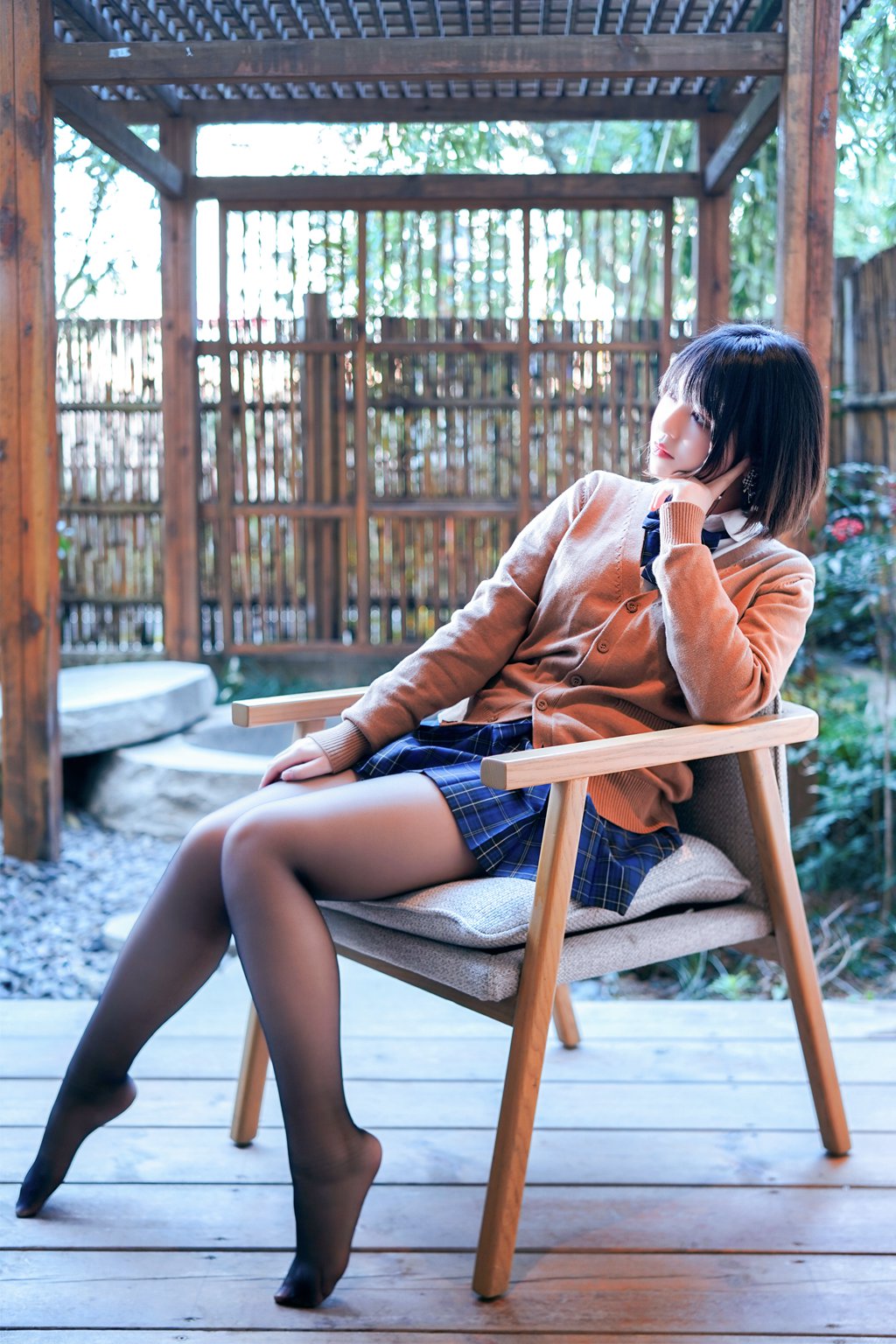 微博人气Coser@半半子 彼女の制服 [58P-167MB] 网红写真-第3张