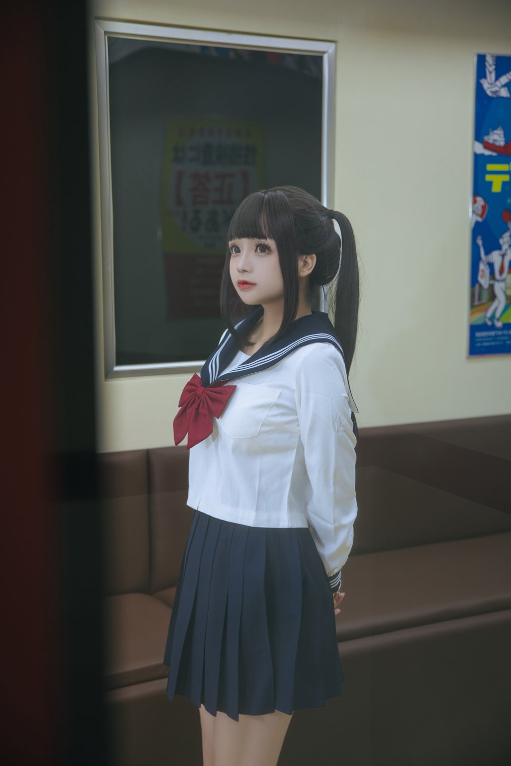 人气动漫博主@日奈娇 列车JK [140P/1.67G] 网红写真-第3张