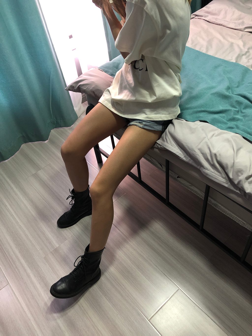 本足摄影-041期 工装靴美足[104P/262MB] 网红写真-第3张