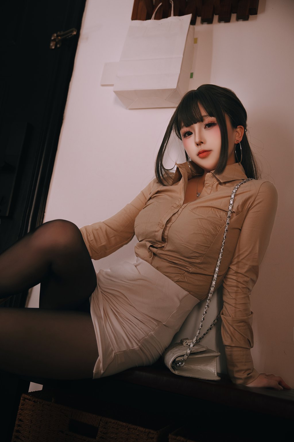 人气动漫博主@日奈娇 醉酒同事 [243P/8V/3.81G] 网红写真-第3张