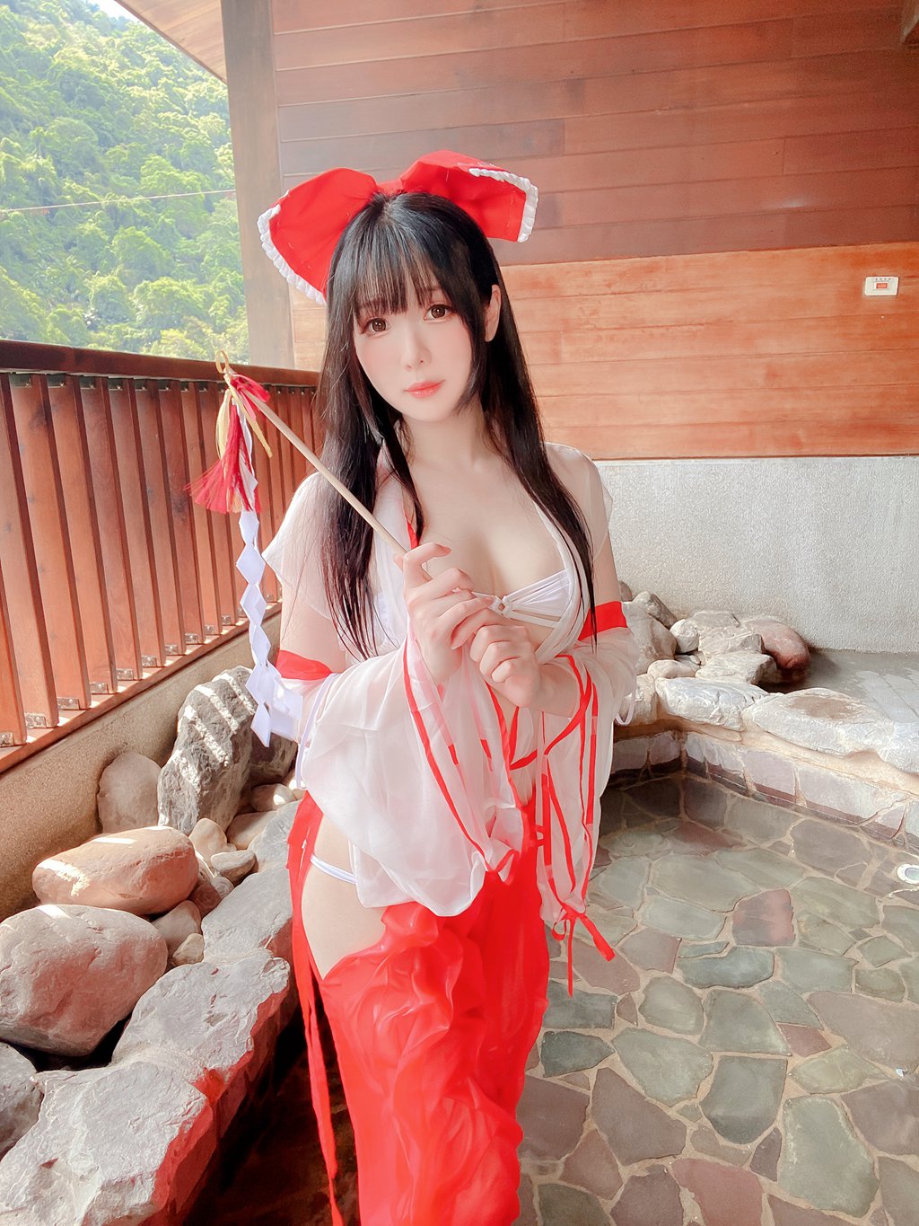 网紅Coser@霜月shimo Fantia-2022年9月会员合集(6套)[127P-1.15G] 网红写真-第3张