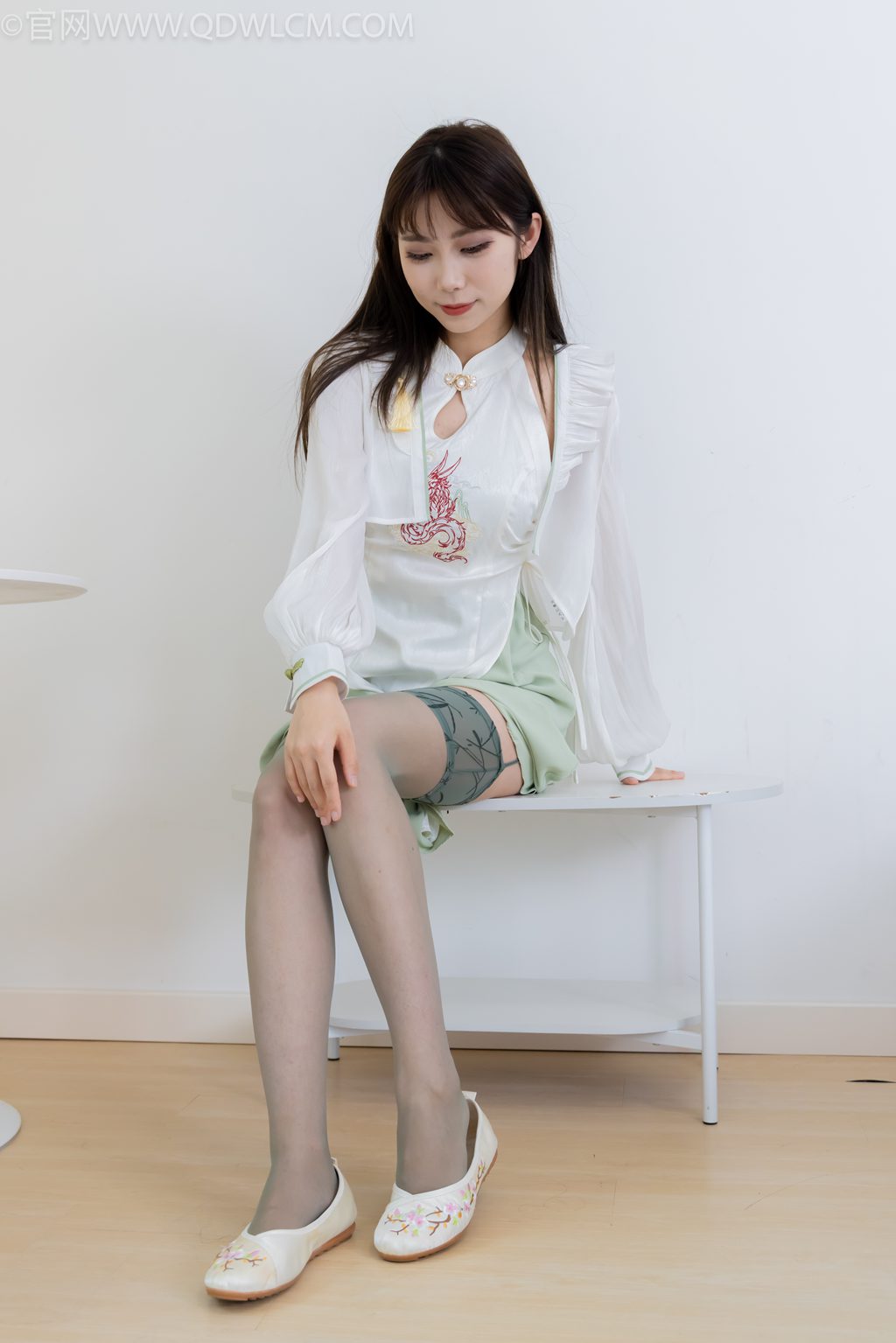 勿恋传媒 NO.2323 泡泡-古代的风 [153P/1V/4.10G] 其它写真-第2张