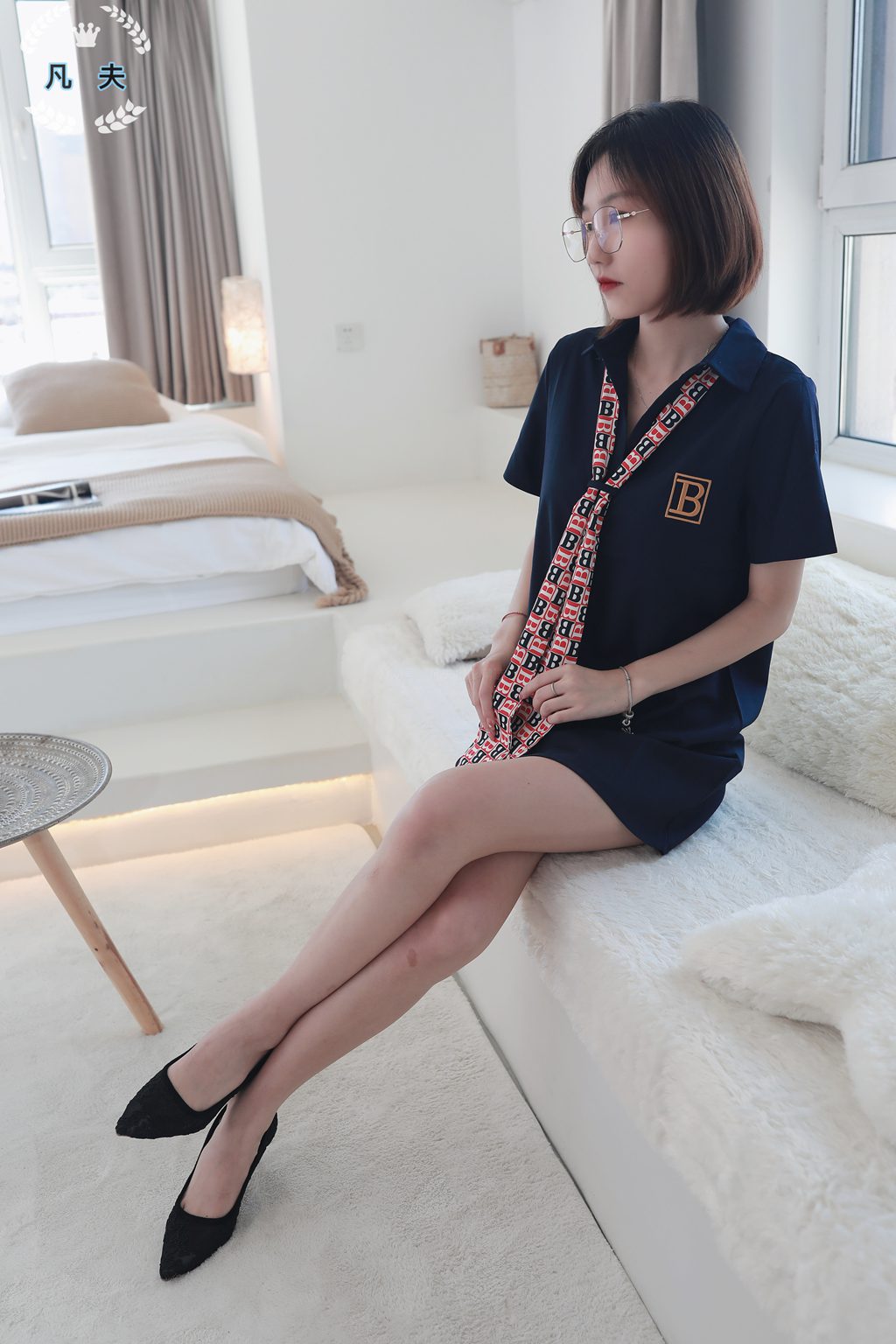 凡夫摄影-HH0001-子轩 连衣裙高跟美足 [192P/1V/2.27GB] 凡夫摄影-第2张