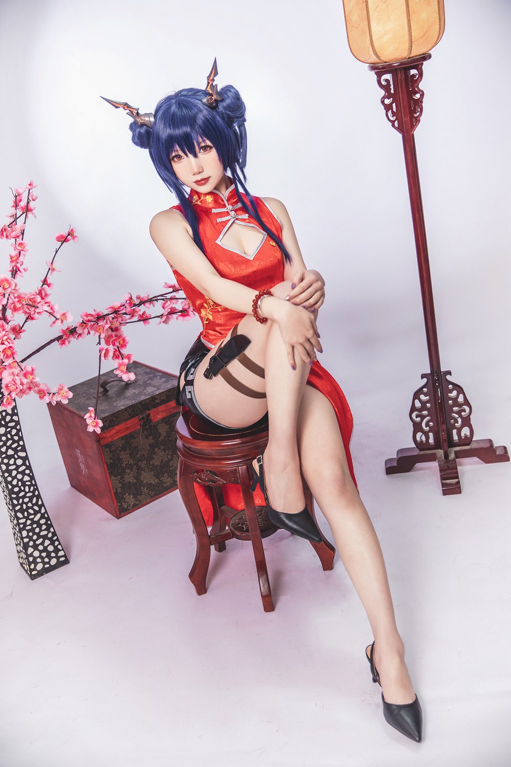 知名动漫博主@雪晴Astra 明日方舟 陈 旗袍 [19P/37MB] 网红写真-第2张