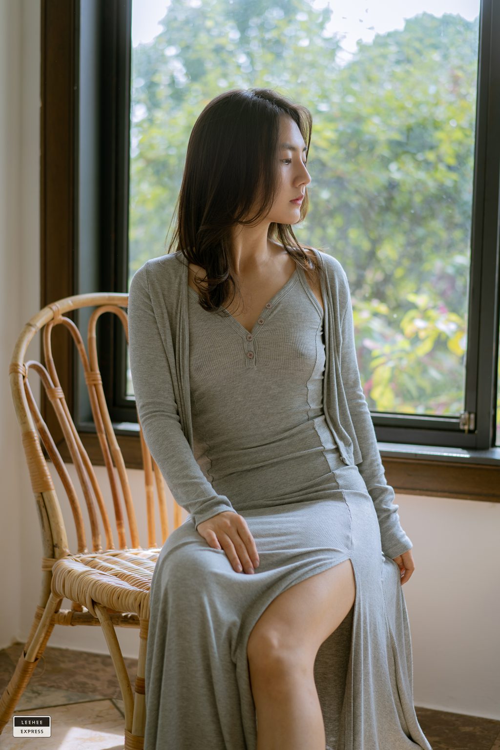 韩模写真@LeeheeExpress – NO.396 LEND-011 Ray[49P-304.8M] 其它写真-第2张