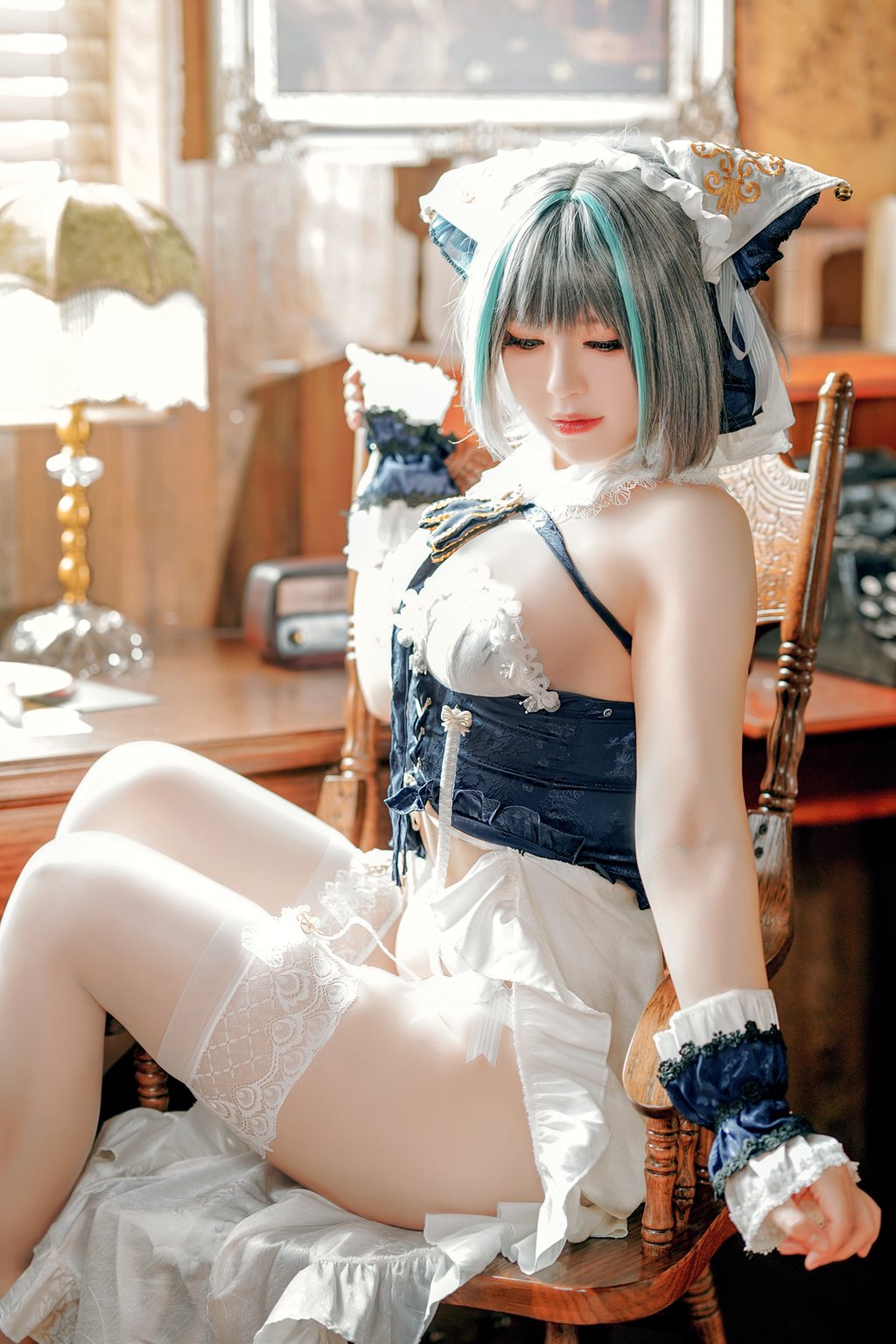 微博人气Coser@半半子 碧蓝航线 柴郡抱枕 [56P-163MB] 网红写真-第2张