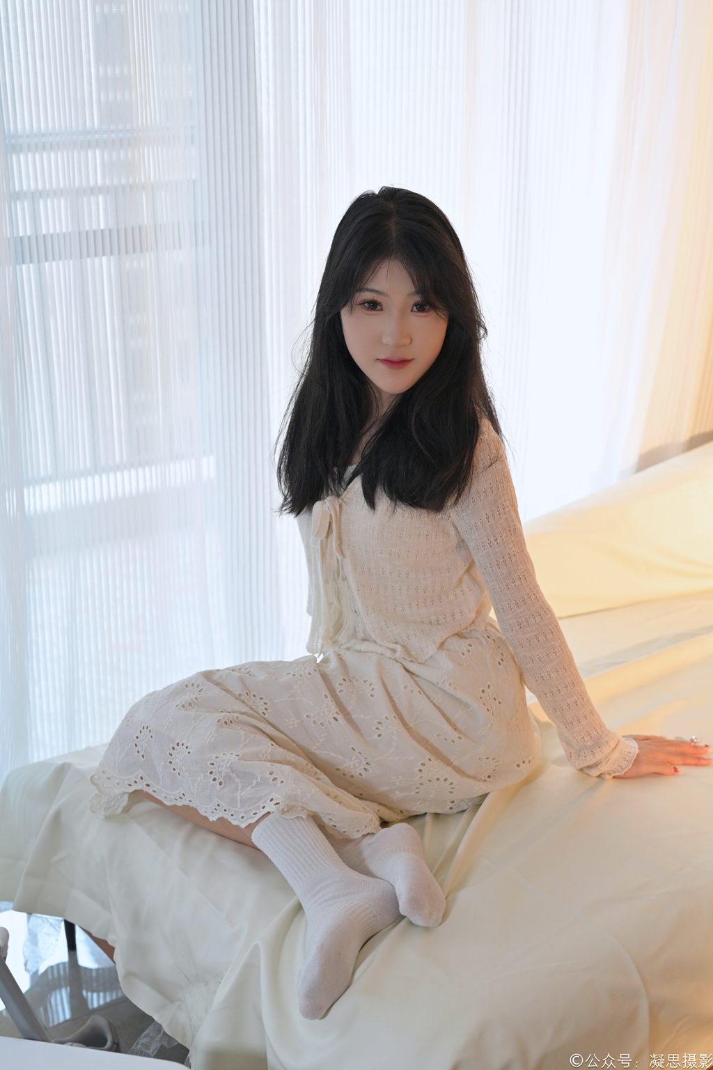 凝思摄影 NO.005 琦琦（连衣裙、短白袜、平底鞋）[134P/1V/3.28G] 凝思摄影-第3张