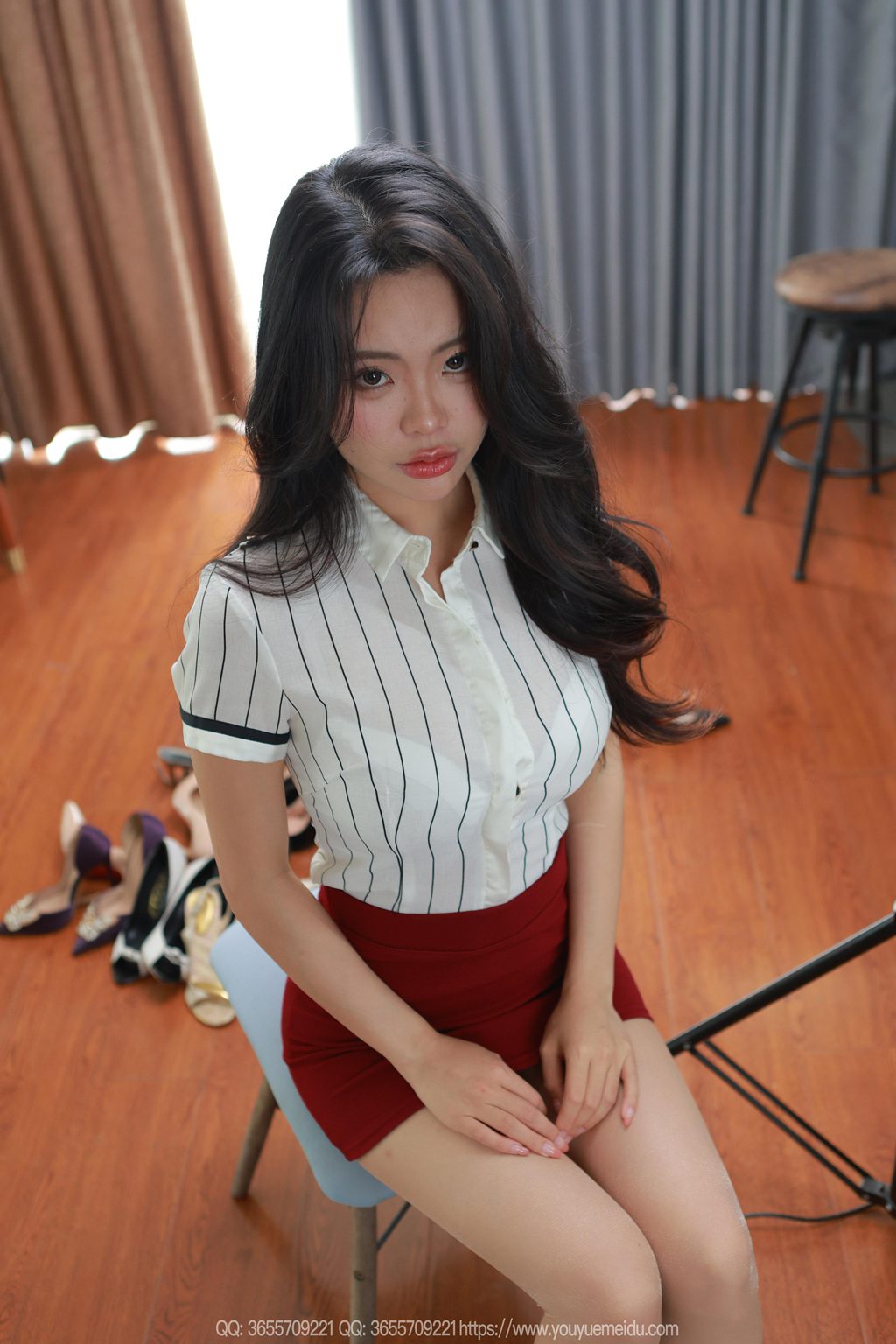 [IESS异思趣向] 2025.06.03 丝享家 2070 兔兔《红裙油物》[78P/71MB] IESS异思趣向-第2张