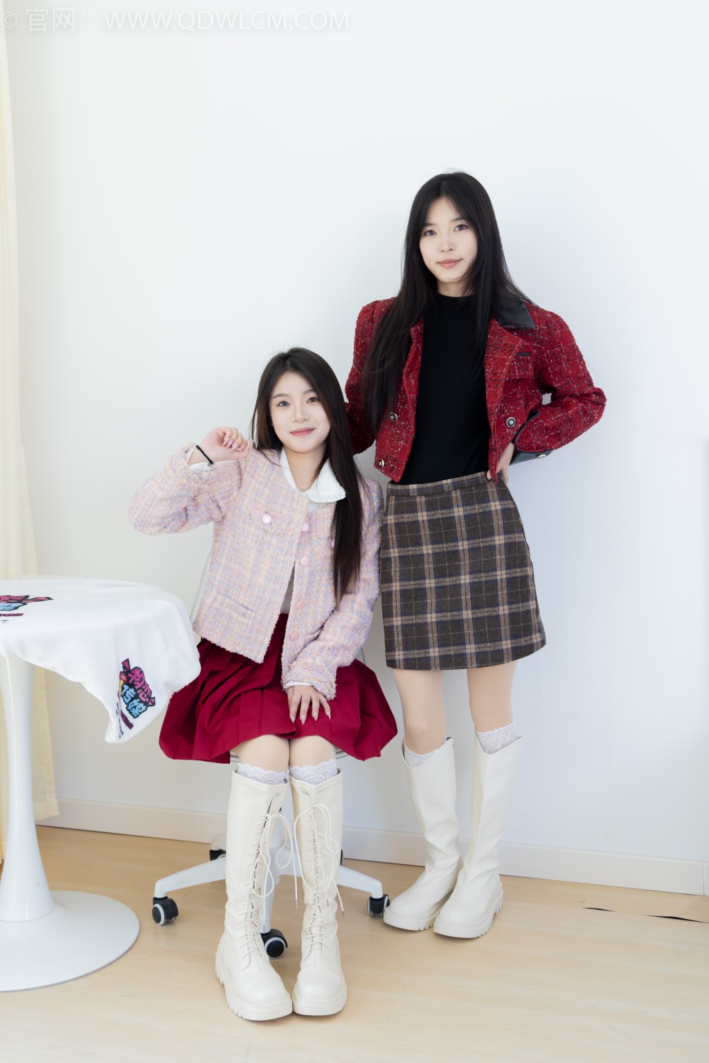 勿恋传媒 NO.2375 茯苓&闪闪-姐妹情深 [170P/1V/5.0G] 其它写真-第3张