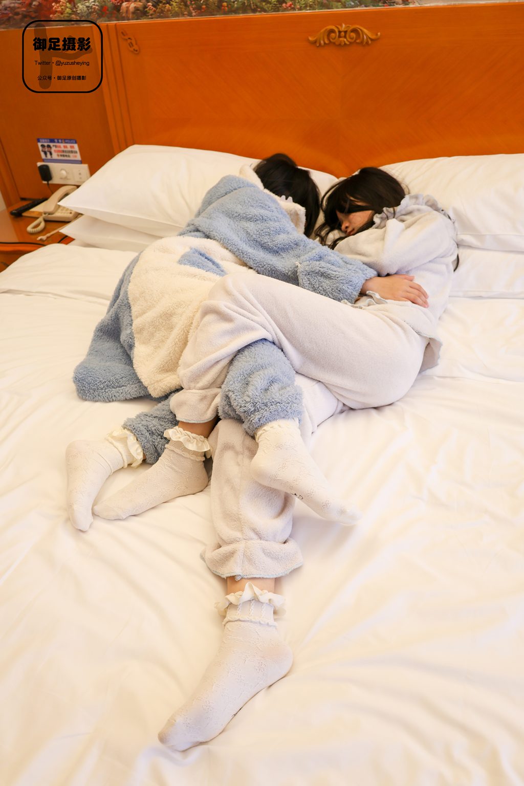 御足摄影 – NO.043 俩妹妹美足 [79P1V-2.79GB] 年费专享-第2张